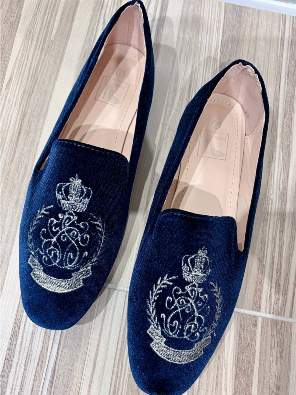 Embroidered Velvet Loafers - Navy Blue Crest
